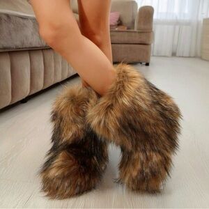 Women's Faux Fur Boots